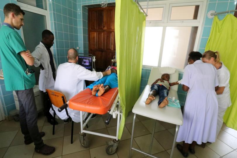Notfallstation im St. Francis Referral Hospital, Ifakara, Tansania