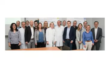 Das Bild zeigt beteiligte Wissenschaftler und Arbeitsgruppenleiter auf dem Auftaktsymposium 2019 in Mainz. 