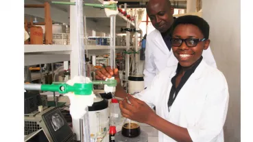 Image: Laboratory manager and student